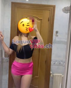 Sofia mujer encantadora y elegante te propone un instante genial